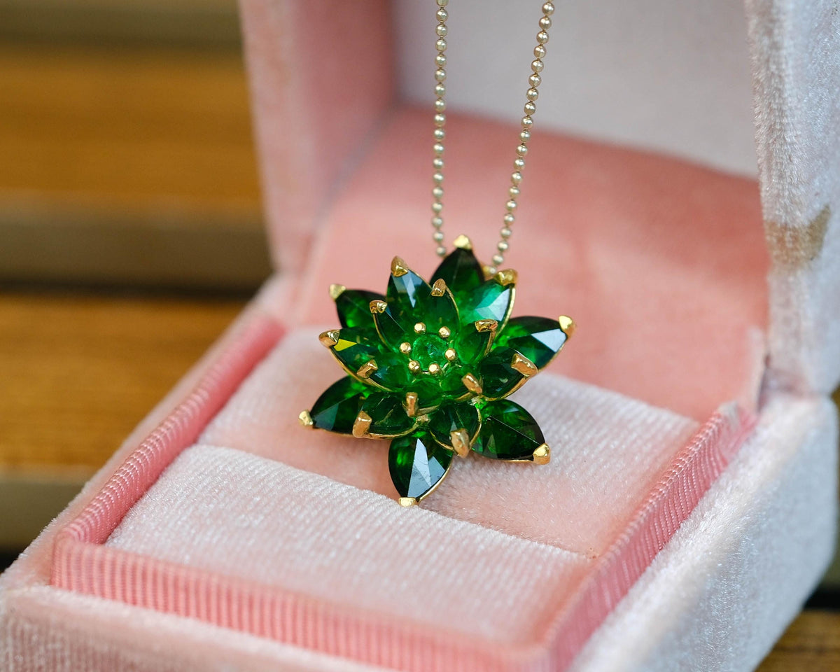Emerald Lotus Necklace Gift for Mom Meaningful Gift for Her May Birthstone Necklace Anniversary Gift Girlfriend Birthday Jewelry
