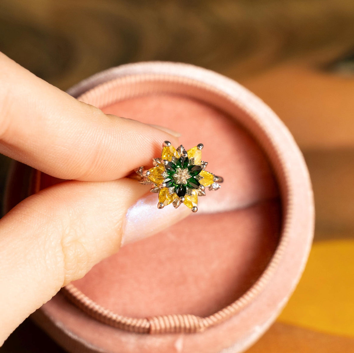 Gift for Mom Birthstone Lotus Ring, Citrine & Emerald Flower Ring, Custom Birthstone Jewelry for Mother, Meaningful Gift for Her