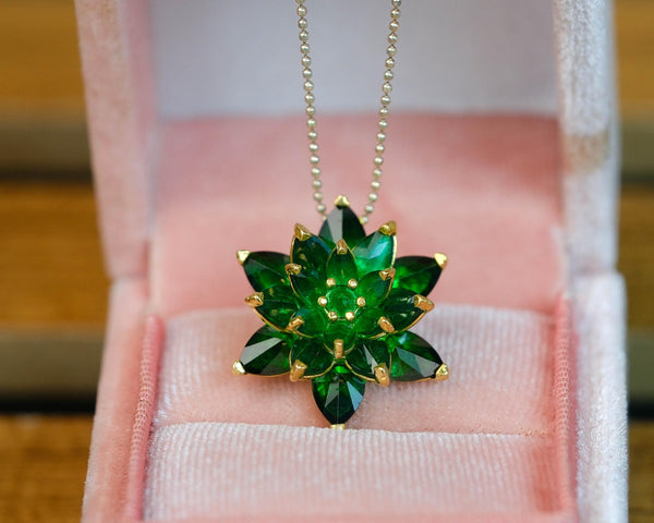 Emerald Lotus Necklace Gift for Mom Meaningful Gift for Her May Birthstone Necklace Anniversary Gift Girlfriend Birthday Jewelry