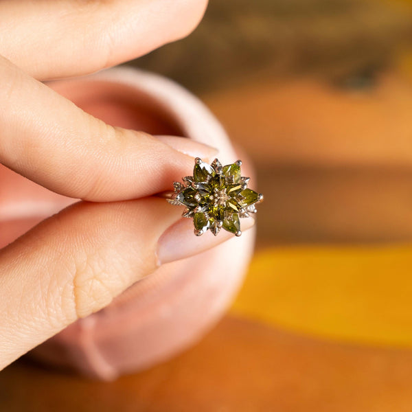 Peridot Lotus Ring, August Birthstone Ring, Green Gemstone Flower Ring, Dainty Floral Ring, Gift for Mom Jewelry, Promise Ring